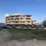 Διαμέρισμα House