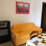 Διαμέρισμα House