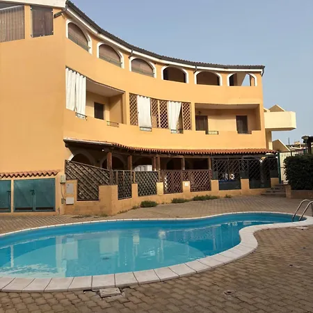 Daire House *